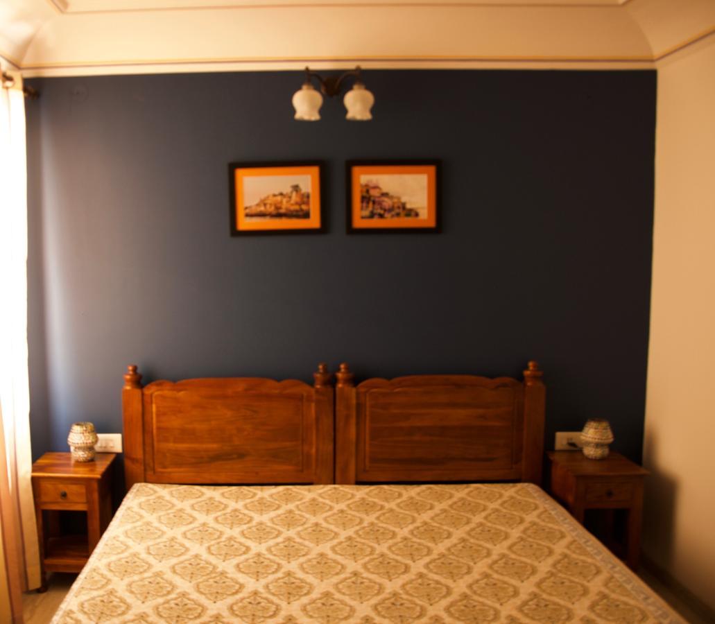 Pathik Niwas Bed and Breakfast Jaipur Eksteriør billede